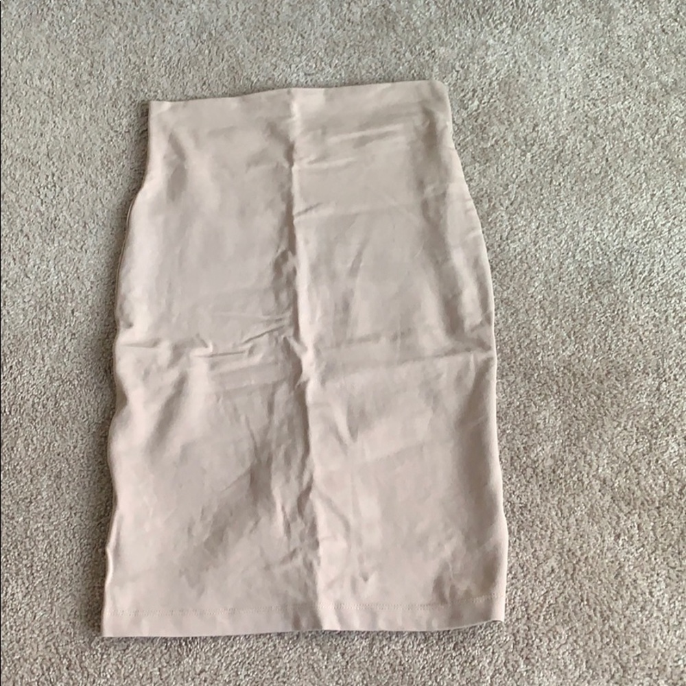nude body con pencil skirt